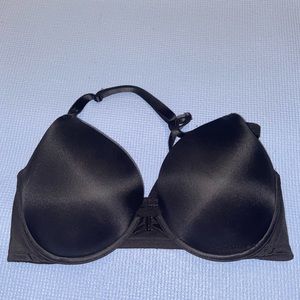 Black Victoria’s Secret Bra